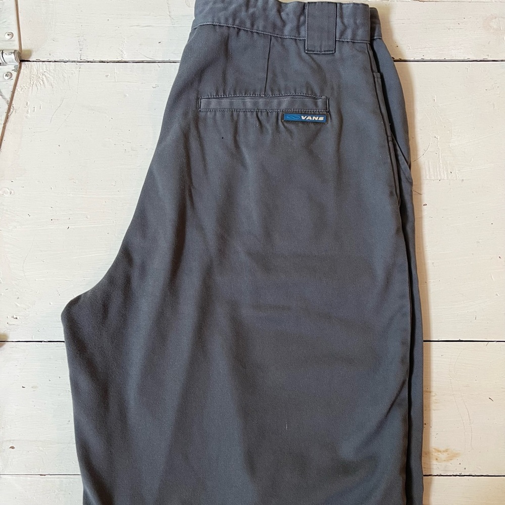 Men old school Vans Shorts size 33